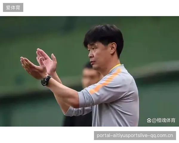 李霄鹏的“人脉秘籍”：如何在职场中打造高效人脉网络？